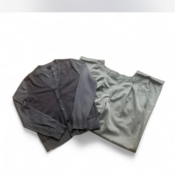 Wool/Cotton Grey |Banana Republicl V-neck Button Down Cardigan Men's Small - Picture 8 of 8